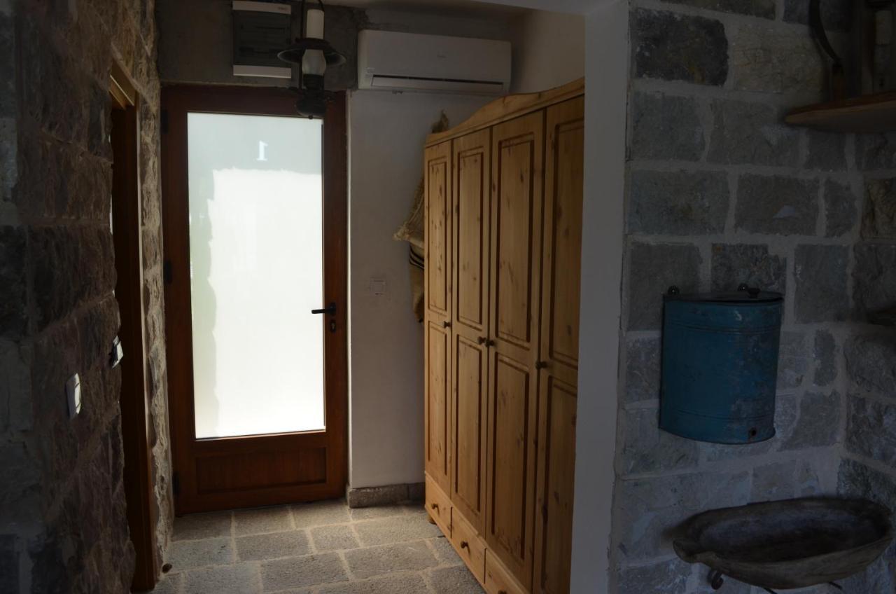 Markovic Winery And Estate Apartments Cetinje Exterior photo
